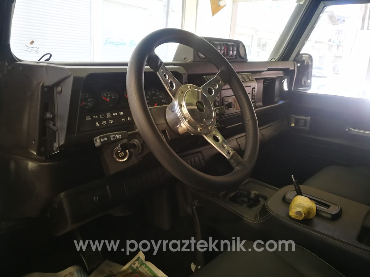 land-rover-defender-v-8-restoration-30