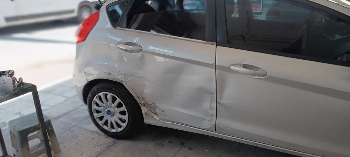 ford-fiesta-kaporta-boya-onarim-01