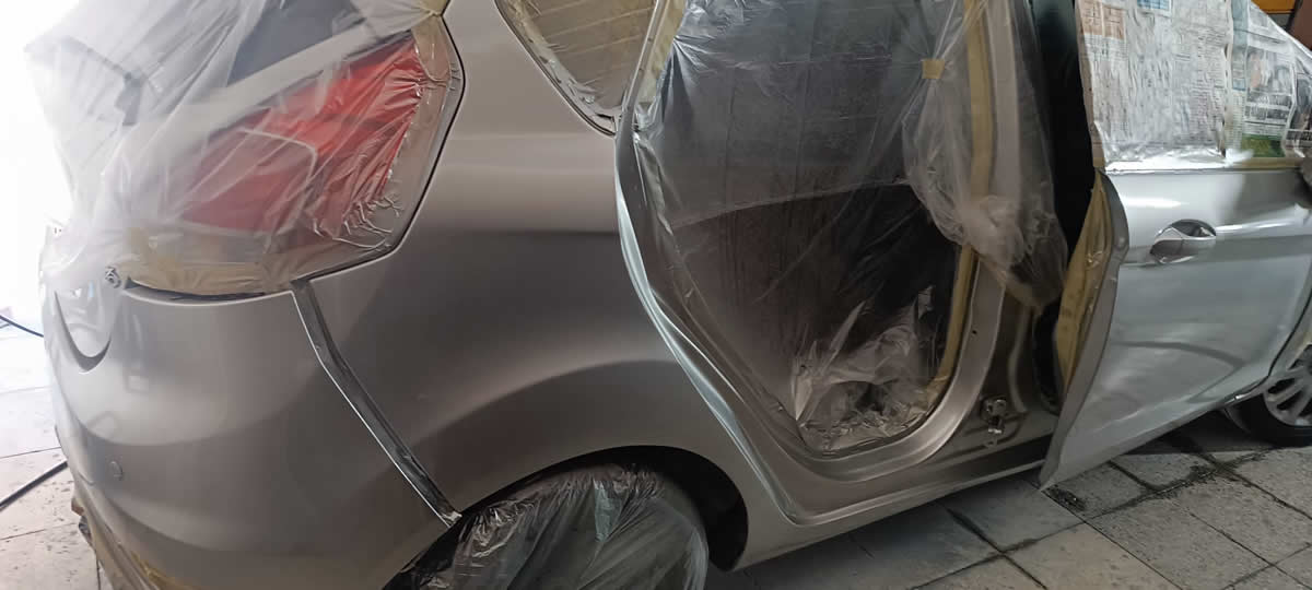 ford-fiesta-kaporta-boya-onarim-04